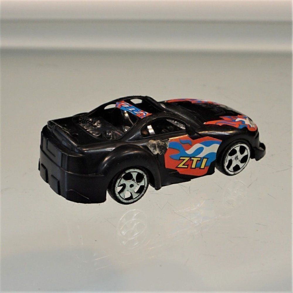 ColorfulโZTIโPullbackโMiniโToyโPlasticโCarโLoose